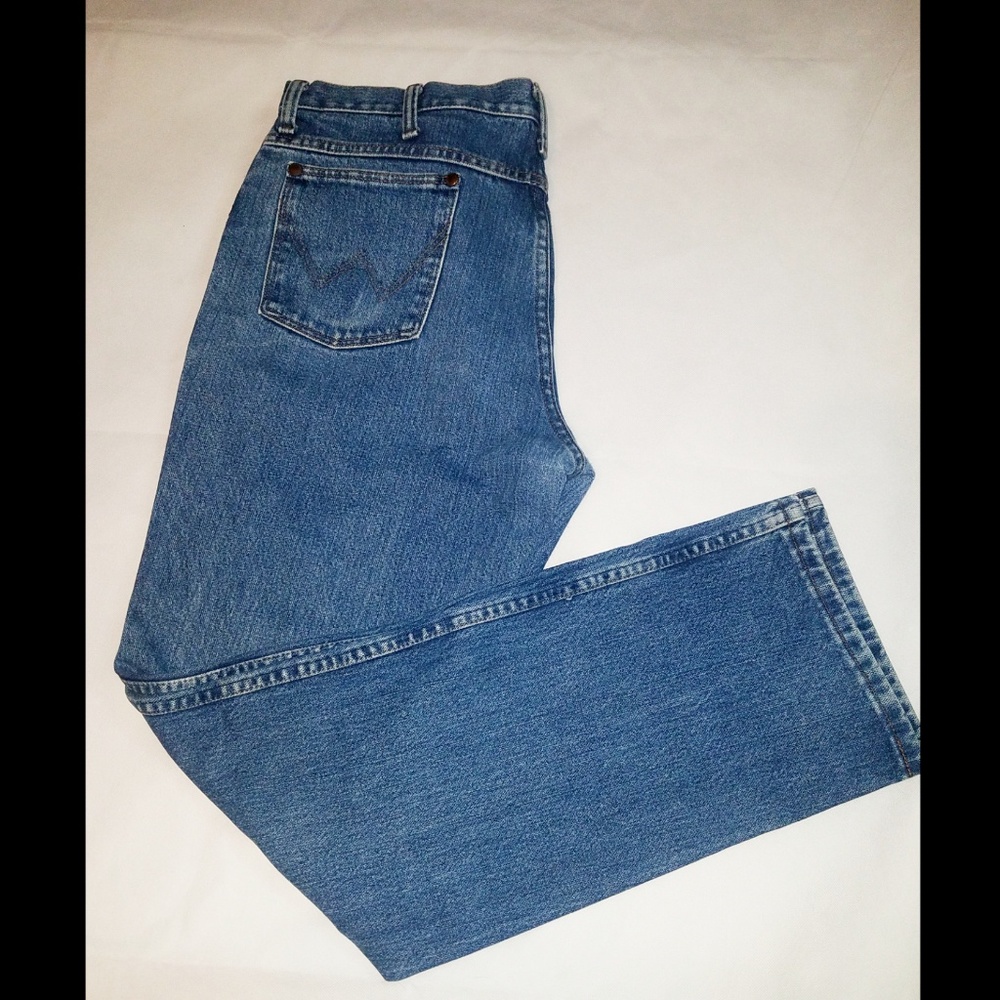 Wrangler Jeans size 35x32